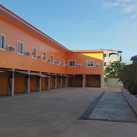 UKL Ever Resort Hotel Laoag Exterior foto